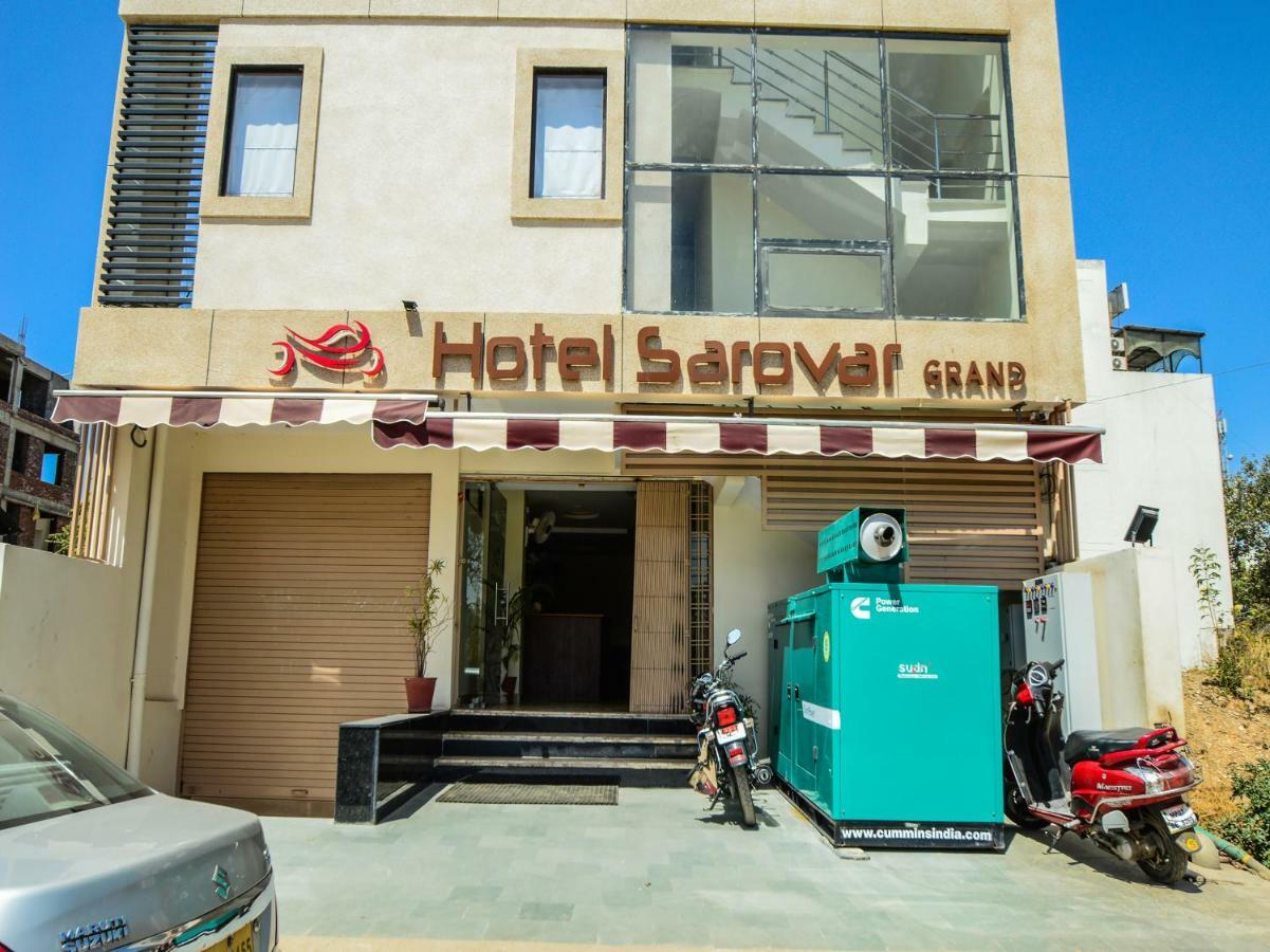 Capital O 35703 Hotel Sarovar Grand Udaipur Dış mekan fotoğraf